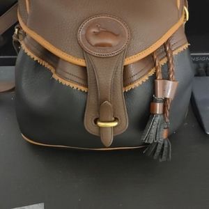 Vintage Dooney bucket bag